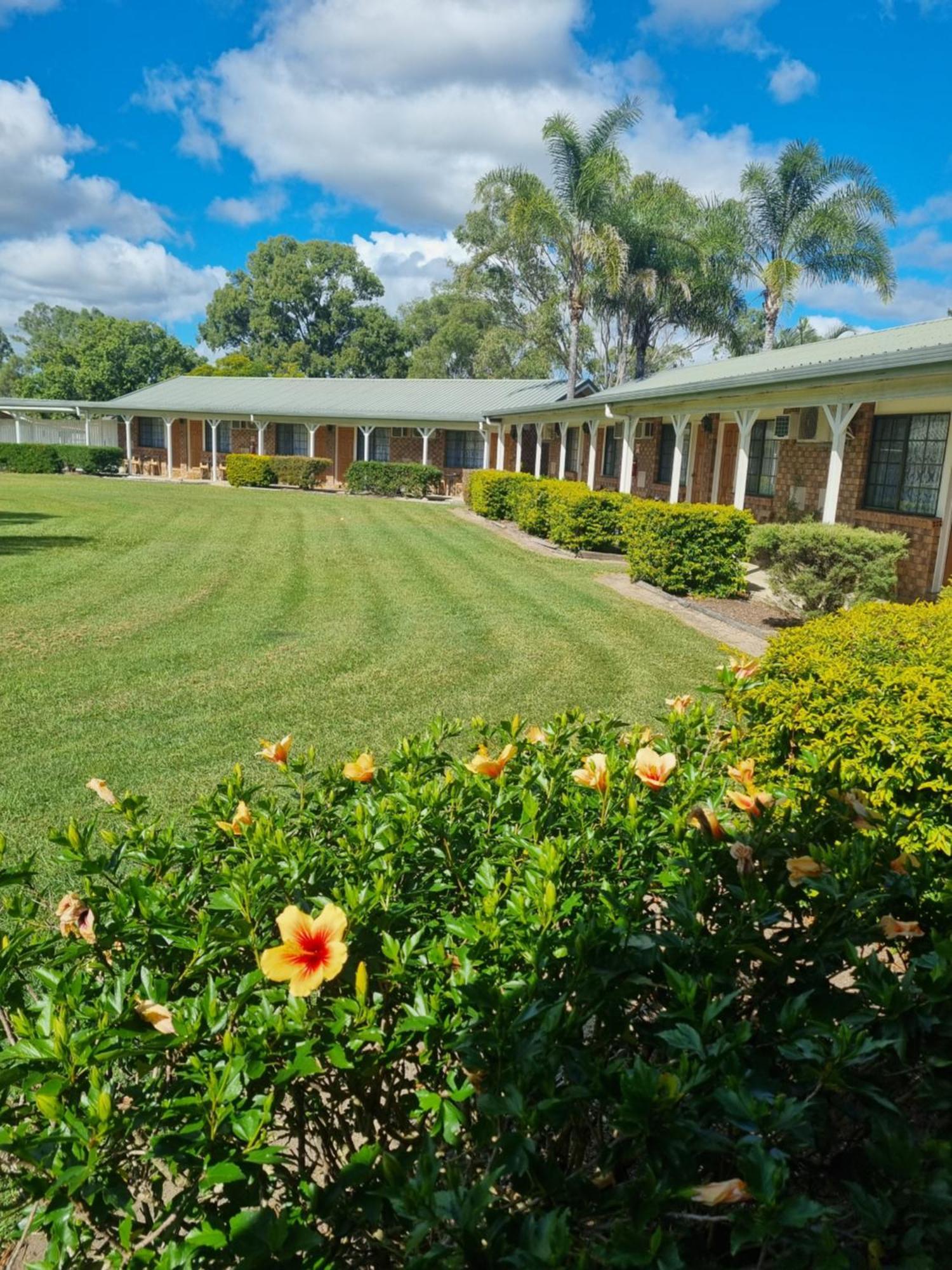 Koorawatha Homestead Motel Bororen Eksteriør billede